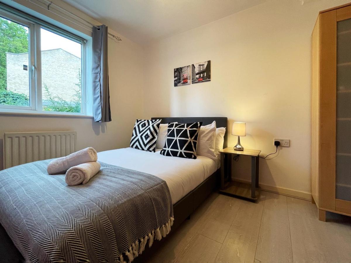 Jessica'S Place At Whitechapel London Ngoại thất bức ảnh